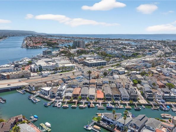 613 36Th Street, Newport Beach CA 92663