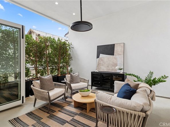 508 1/2 Acacia, Corona Del Mar CA 92625