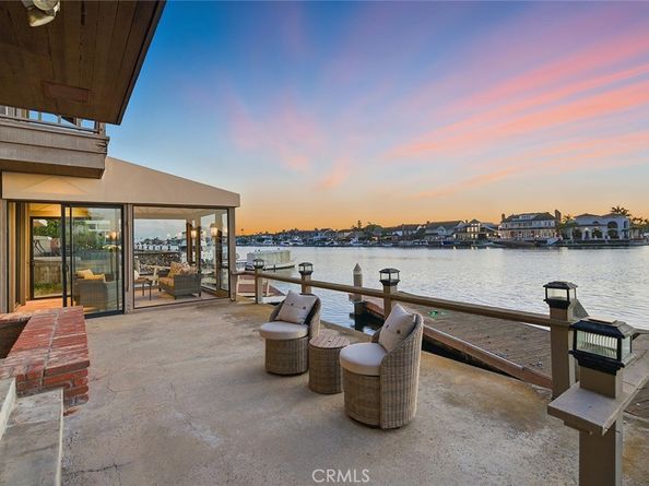 16611 Carousel Lane, Huntington Beach CA 92649