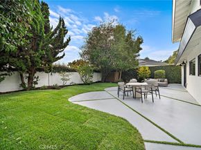 5262 Glenroy Dr, Huntington Beach CA 92649