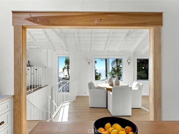 31927 Hayes Place, Laguna Beach CA 92651