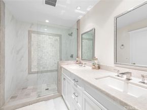 10 Rue Grand Ducal, Newport Beach CA 92660