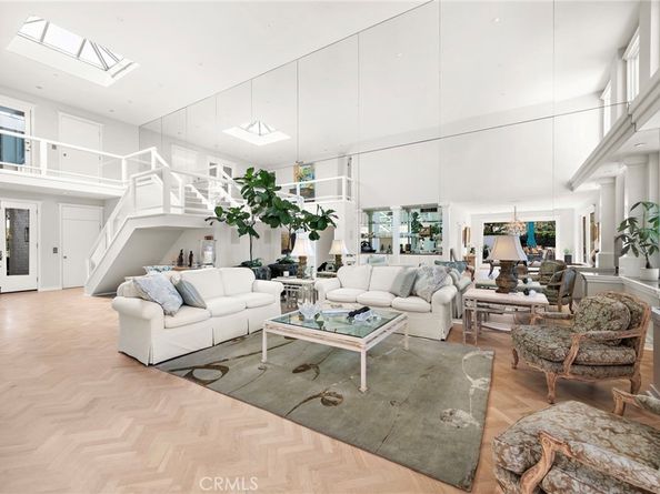 10 Rue Grand Ducal, Newport Beach CA 92660