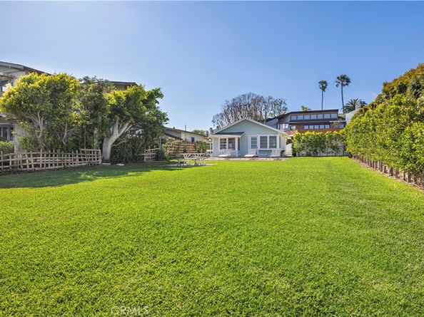 1041 Marine Drive, Laguna Beach CA 92651