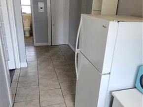 4125 S Figueroa Street 202, Los Angeles CA 90037
