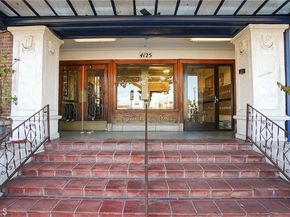 4125 S Figueroa Street 202, Los Angeles CA 90037