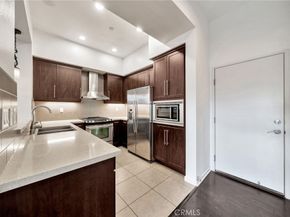 561 W Maple Avenue, Orange CA 92868