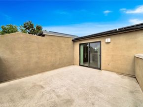 561 W Maple Avenue, Orange CA 92868