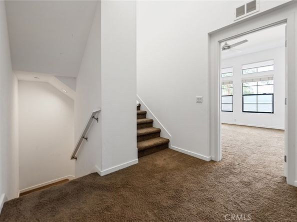 561 W Maple Avenue, Orange CA 92868