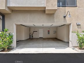 561 W Maple Avenue, Orange CA 92868