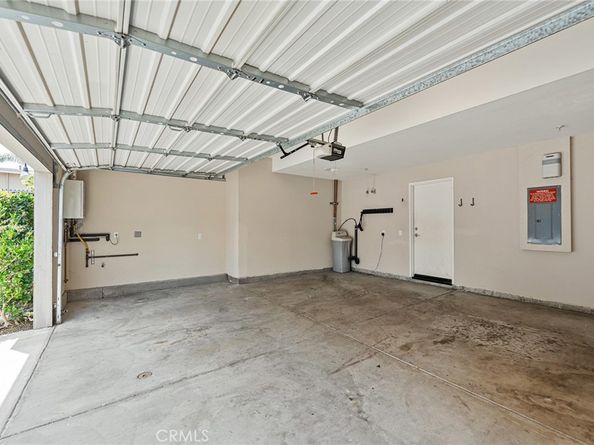 561 W Maple Avenue, Orange CA 92868