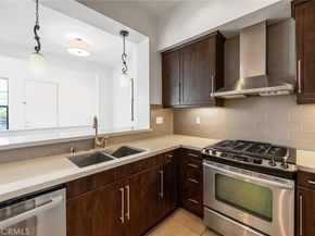 561 W Maple Avenue, Orange CA 92868
