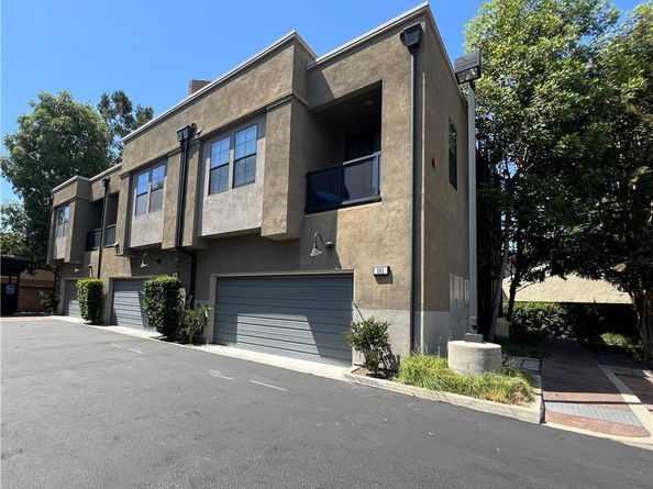 561 W Maple Avenue, Orange CA 92868