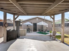 1417 W Gage Avenue, Los Angeles CA 90047