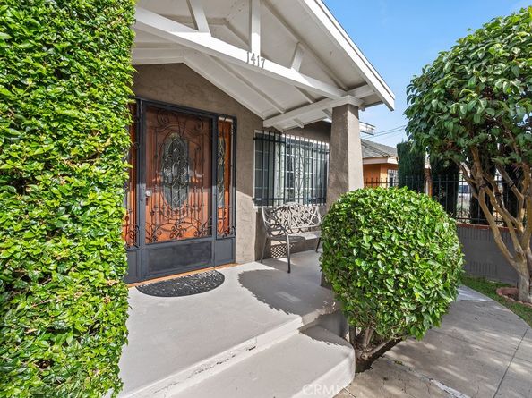 1417 W Gage Avenue, Los Angeles CA 90047