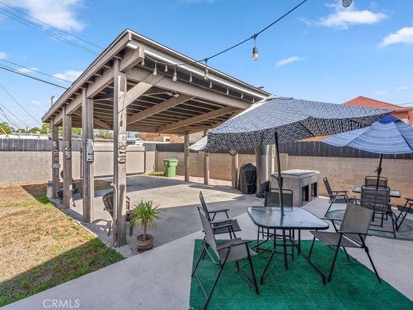 1417 W Gage Avenue, Los Angeles CA 90047