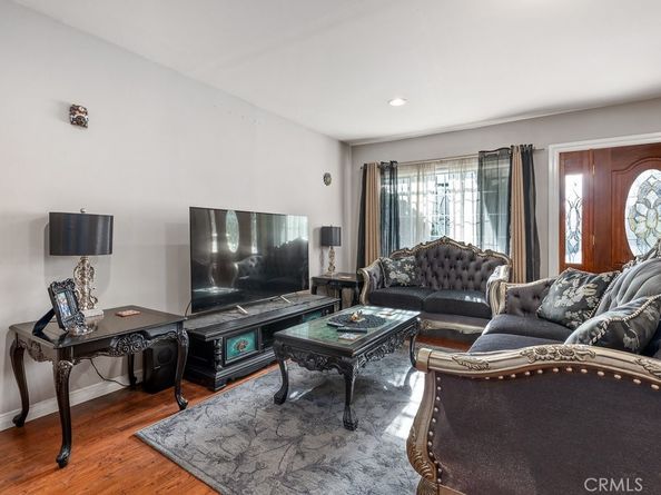 1417 W Gage Avenue, Los Angeles CA 90047