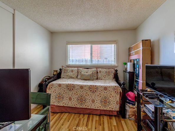 2318 W Moore Ave, Santa Ana CA 92704