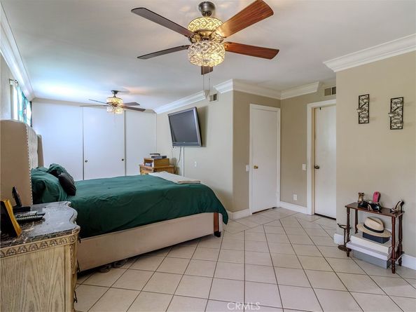 2318 W Moore Ave, Santa Ana CA 92704