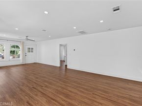 3538 London, Los Angeles CA 90026