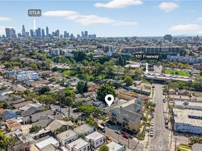 3538 London, Los Angeles CA 90026