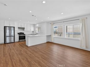 3538 London, Los Angeles CA 90026