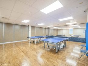 1981 McKinney Way M-15 14K, Seal Beach CA 90740