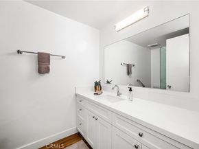 1981 McKinney Way M-15 14K, Seal Beach CA 90740