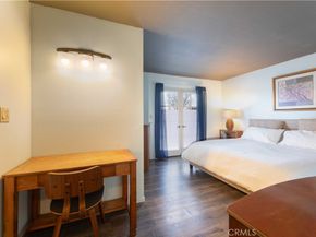 3342 Bradbury Road Unit 9, Los Alamitos CA 90720