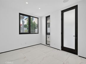 1253 N Sweetzer 3, West Hollywood CA 90069