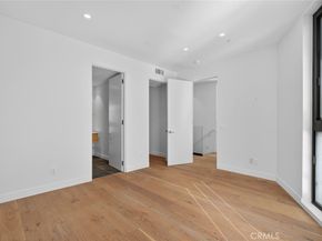 1253 N Sweetzer 3, West Hollywood CA 90069