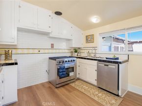 1005 Roswell Avenue, Long Beach CA 90804