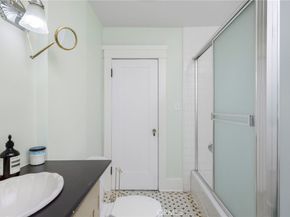 1005 Roswell Avenue, Long Beach CA 90804