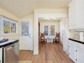 1005 Roswell Avenue, Long Beach CA 90804