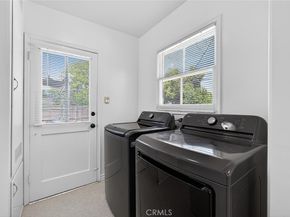 3924 Cerritos, Long Beach CA 90807