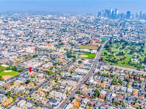 1501 S Ardmore, Los Angeles CA 90006