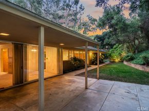 574 S Chaparro, Covina CA 91724