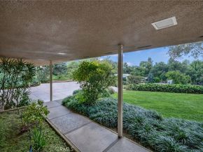574 S Chaparro, Covina CA 91724