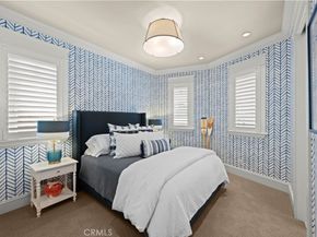 33 Palermo Walk, Long Beach CA 90803