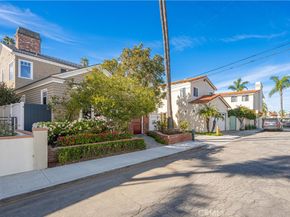 33 Palermo Walk, Long Beach CA 90803