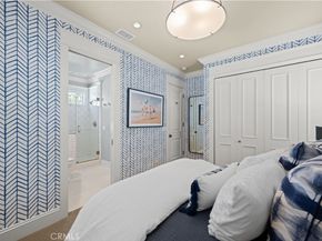 33 Palermo Walk, Long Beach CA 90803