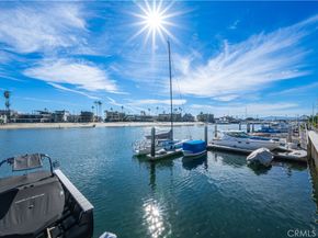 33 Palermo Walk, Long Beach CA 90803