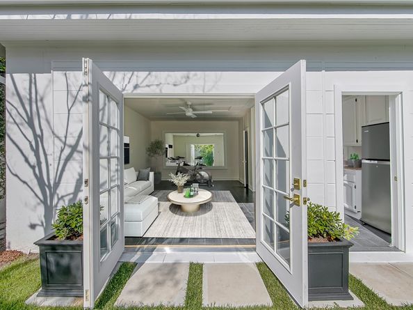 333 S Arden Boulevard, Los Angeles CA 90020