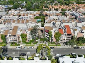 5216 Yarmouth Avenue 106, Encino CA 91316