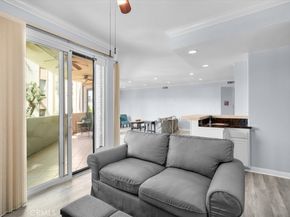 5216 Yarmouth Avenue 106, Encino CA 91316