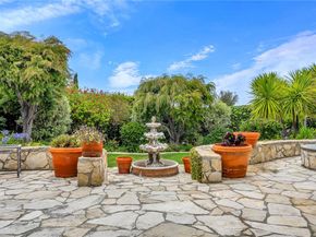 1613 Via Lazo, Palos Verdes Peninsula CA 90274
