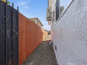 910 E 107th Street, Los Angeles CA 90002