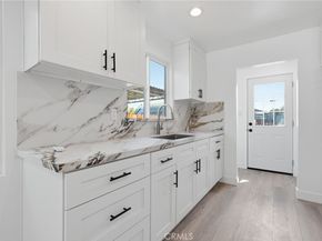 910 E 107th Street, Los Angeles CA 90002