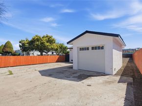 910 E 107th Street, Los Angeles CA 90002