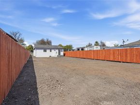 910 E 107th Street, Los Angeles CA 90002